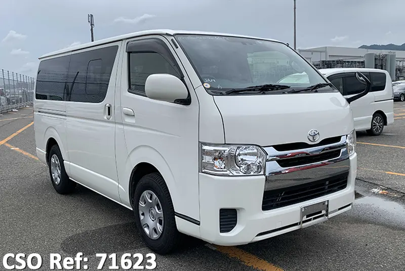 Toyota / Hiace Van 2017